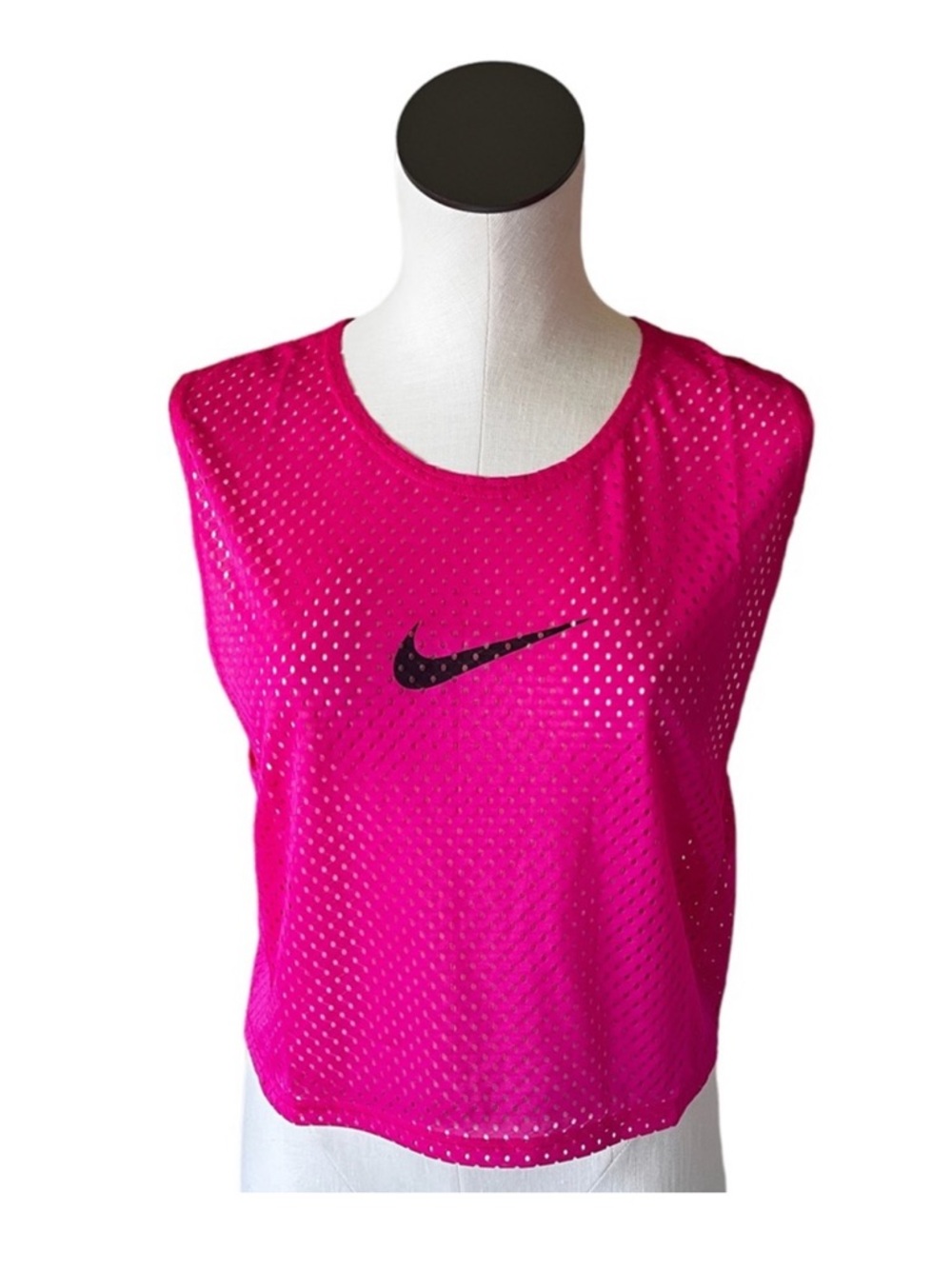 Nike NWOT NIKE DRI-FIT PARK
SOCCER TRAINING BIB Top Mesh
Sheer Logo